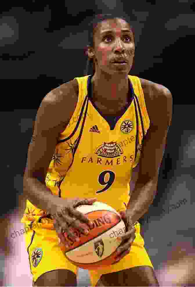 Lisa Leslie Driving To The Basket Lisa Leslie: On The Court With (Athlete Biographies)