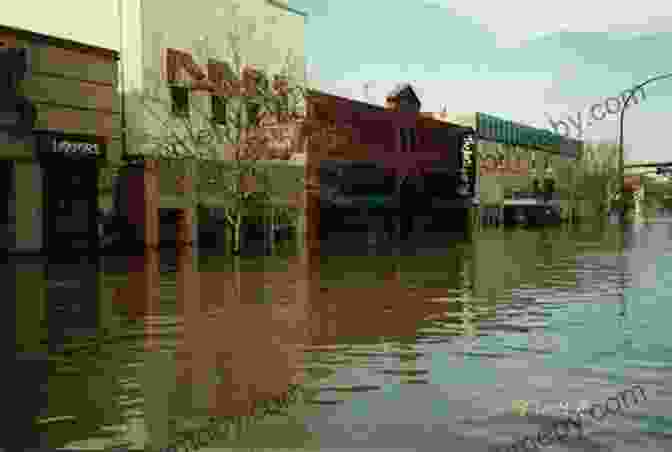 The Red River Raging Through Grand Forks, North Dakota In 1997 Red River Raging (Disaster Strikes 7)